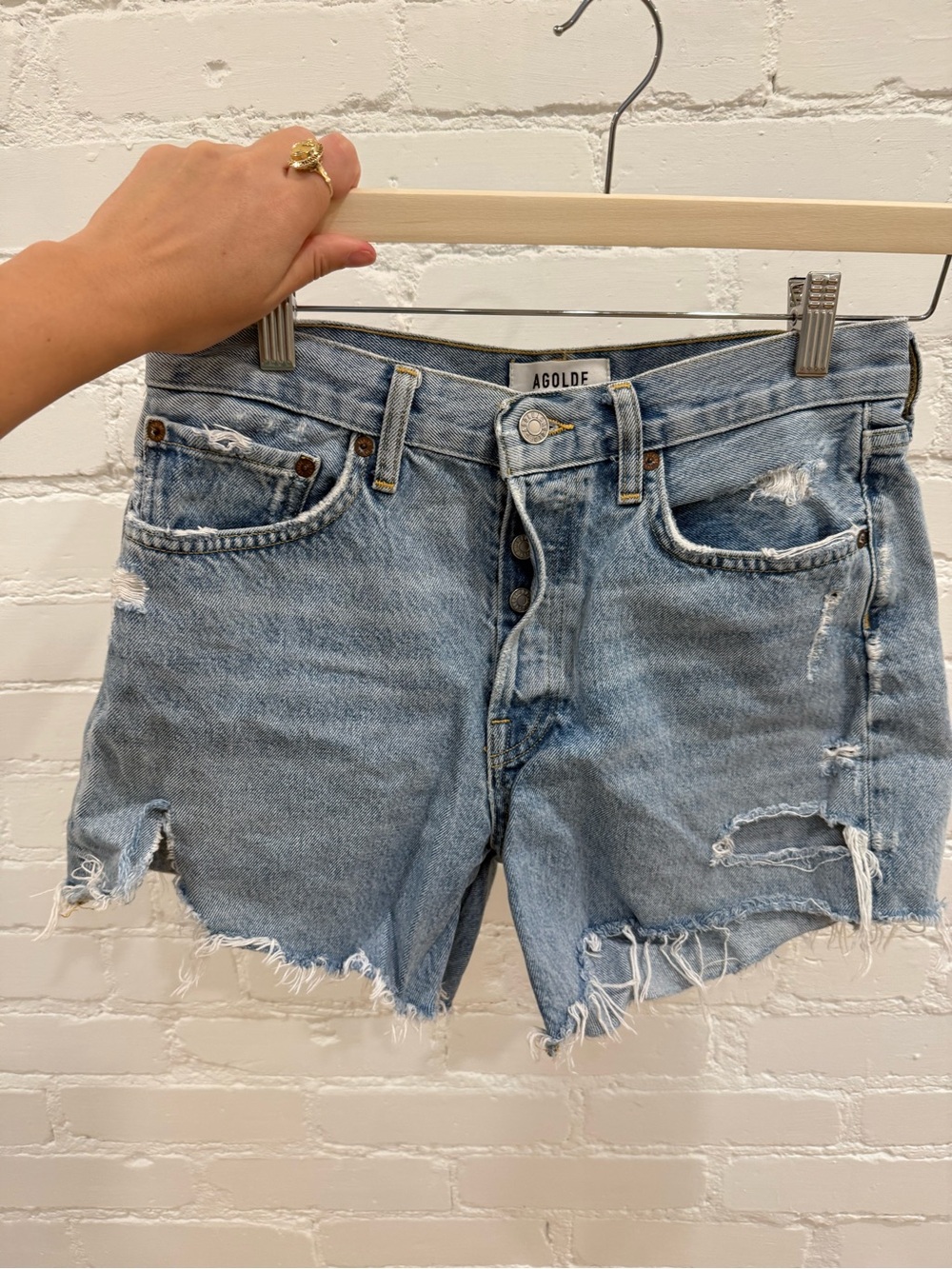 AGOLDE High-Rise Distressed Denim Shorts — Light Blue - SIZE 26